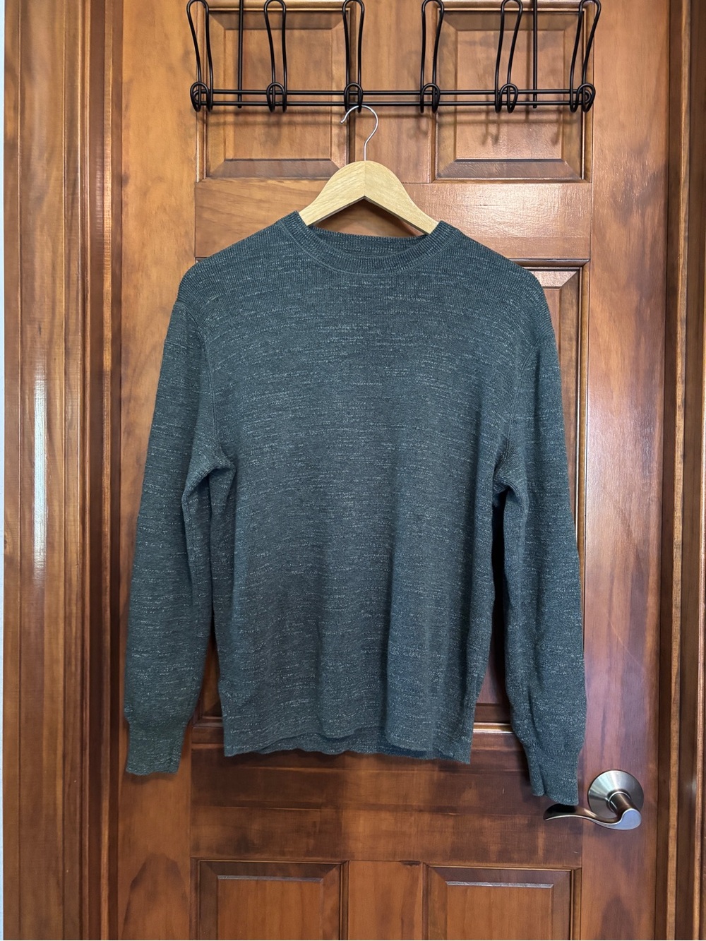 Men's J.Crew Crewneck Sweater in Green Gray